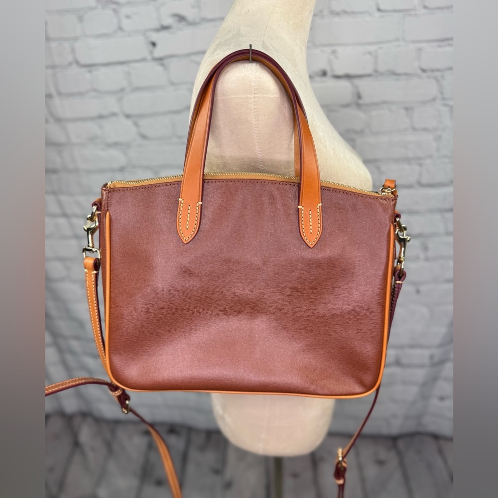 Dooney & Bourke Saffiano Small Daniela - Picture 3 of 8